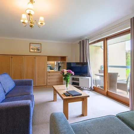 Daire Golf View 80 Camborne